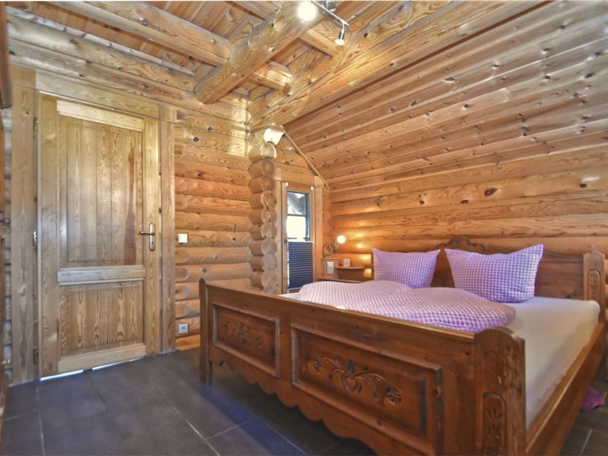 Comfortable Holiday Home With Hot Tub Teunz Zewnętrze zdjęcie