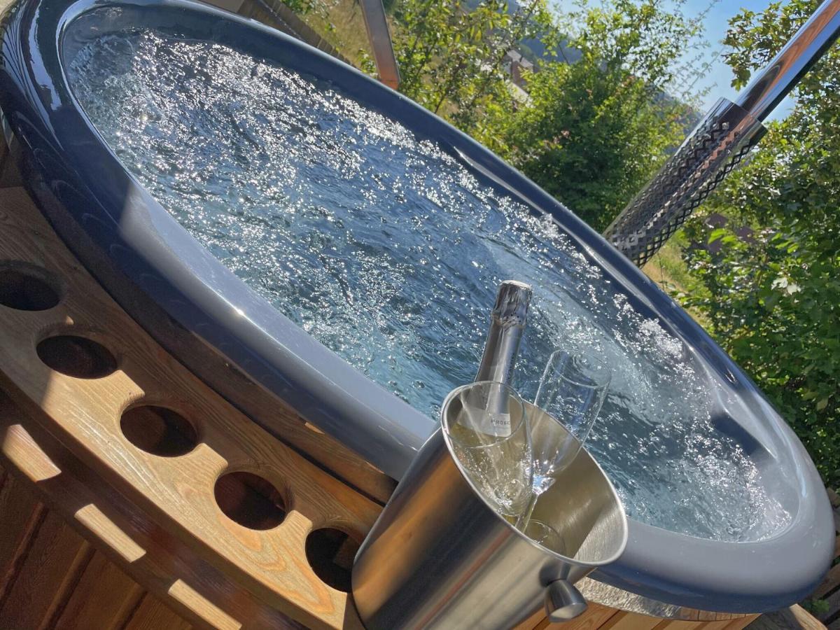Comfortable Holiday Home With Hot Tub Teunz Zewnętrze zdjęcie