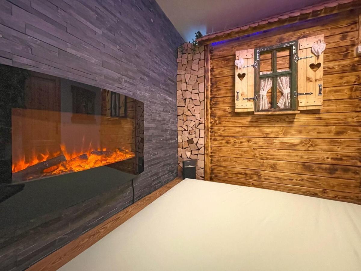 Comfortable Holiday Home With Hot Tub Teunz Zewnętrze zdjęcie